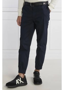 Armani Exchange Spodnie jogger | Regular Fit ze sklepu Gomez Fashion Store w kategorii Spodnie męskie - zdjęcie 172947286