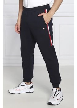 Tommy Sport Spodnie dresowe | Regular Fit ze sklepu Gomez Fashion Store w kategorii Spodnie męskie - zdjęcie 172948785