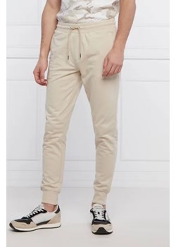 Tommy Hilfiger Spodnie dresowe | Regular Fit ze sklepu Gomez Fashion Store w kategorii Spodnie męskie - zdjęcie 172950096