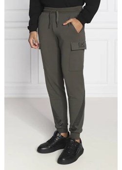 EA7 Spodnie | Regular Fit ze sklepu Gomez Fashion Store w kategorii Spodnie męskie - zdjęcie 172951248