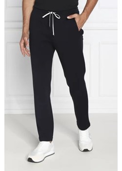 Emporio Armani Spodnie dresowe | Regular Fit ze sklepu Gomez Fashion Store w kategorii Spodnie męskie - zdjęcie 172955987