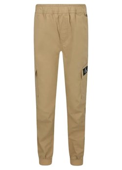 CALVIN KLEIN JEANS Spodnie cargo | Regular Fit ze sklepu Gomez Fashion Store w kategorii Spodnie chłopięce - zdjęcie 172956328