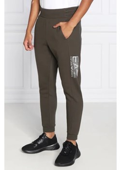EA7 Spodnie | Regular Fit ze sklepu Gomez Fashion Store w kategorii Spodnie męskie - zdjęcie 172956855