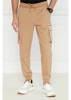 BOSS BLACK Spodnie dresowe C-Larsen | Regular Fit ze sklepu Gomez Fashion Store w kategorii Spodnie męskie - zdjęcie 172959388
