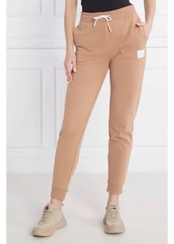 HUGO Spodnie dresowe Easy Jogger_1 | Regular Fit ze sklepu Gomez Fashion Store w kategorii Spodnie damskie - zdjęcie 172960009