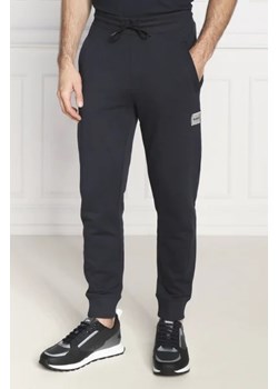 HUGO Spodnie dresowe Doak_G | Regular Fit ze sklepu Gomez Fashion Store w kategorii Spodnie męskie - zdjęcie 172962607