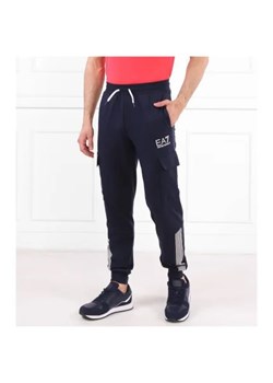 EA7 Spodnie dresowe | Regular Fit ze sklepu Gomez Fashion Store w kategorii Spodnie męskie - zdjęcie 172963555