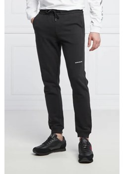 CALVIN KLEIN JEANS Spodnie dresowe | Slim Fit ze sklepu Gomez Fashion Store w kategorii Spodnie męskie - zdjęcie 172965685