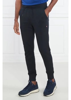 Napapijri Spodnie dresowe MALIS SUM | Regular Fit ze sklepu Gomez Fashion Store w kategorii Spodnie męskie - zdjęcie 172965767