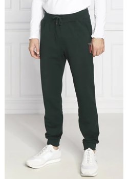 GUESS Spodnie dresowe Adam | Regular Fit ze sklepu Gomez Fashion Store w kategorii Spodnie męskie - zdjęcie 172966278