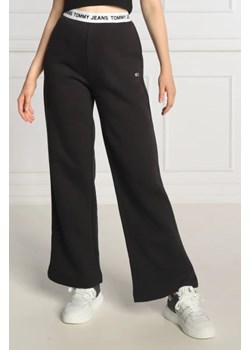 Tommy Jeans Spodnie dresowe | Loose fit ze sklepu Gomez Fashion Store w kategorii Spodnie damskie - zdjęcie 172970919