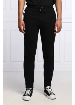 Karl Lagerfeld Spodnie dresowe | Regular Fit ze sklepu Gomez Fashion Store w kategorii Spodnie męskie - zdjęcie 172971056