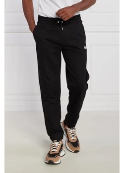 BOSS BLACK Spodnie dresowe Levete | Regular Fit ze sklepu Gomez Fashion Store w kategorii Spodnie męskie - zdjęcie 172971709