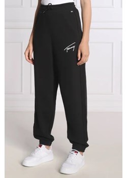 Tommy Jeans Spodnie dresowe | Loose fit ze sklepu Gomez Fashion Store w kategorii Spodnie damskie - zdjęcie 172972177