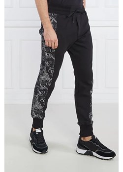 Versace Jeans Couture Spodnie dresowe | Regular Fit ze sklepu Gomez Fashion Store w kategorii Spodnie męskie - zdjęcie 172973087