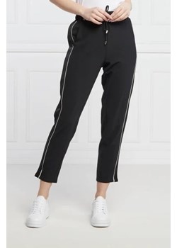 Liu Jo Sport Spodnie dresowe | Regular Fit ze sklepu Gomez Fashion Store w kategorii Spodnie damskie - zdjęcie 172974665