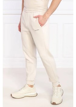 Calvin Klein Spodnie dresowe | Regular Fit ze sklepu Gomez Fashion Store w kategorii Spodnie męskie - zdjęcie 172976497