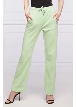 Juicy Couture Spodnie dresowe TINA | Regular Fit ze sklepu Gomez Fashion Store w kategorii Spodnie damskie - zdjęcie 172978068