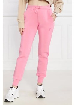 GUESS ACTIVE Spodnie dresowe ALLIE SCUBA | Regular Fit ze sklepu Gomez Fashion Store w kategorii Spodnie damskie - zdjęcie 172978528