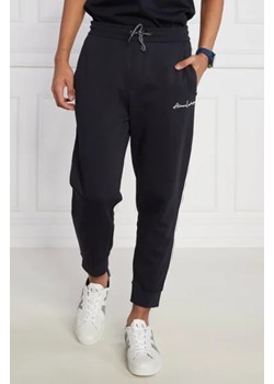 Armani Exchange Spodnie dresowe | Relaxed fit ze sklepu Gomez Fashion Store w kategorii Spodnie męskie - zdjęcie 172981818