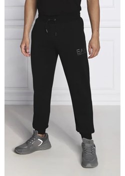 EA7 Spodnie | Regular Fit ze sklepu Gomez Fashion Store w kategorii Spodnie męskie - zdjęcie 172982626