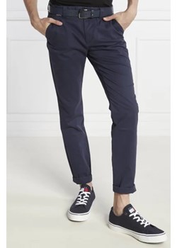 Tommy Jeans Spodnie chino AUSTIN | Slim Fit ze sklepu Gomez Fashion Store w kategorii Spodnie męskie - zdjęcie 172983309
