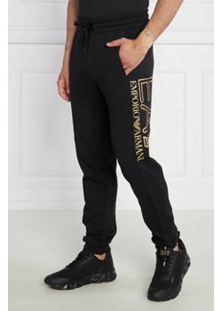 EA7 Spodnie dresowe | Regular Fit ze sklepu Gomez Fashion Store w kategorii Spodnie męskie - zdjęcie 172986529
