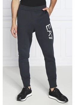 EA7 Spodnie dresowe | Regular Fit ze sklepu Gomez Fashion Store w kategorii Spodnie męskie - zdjęcie 172987067