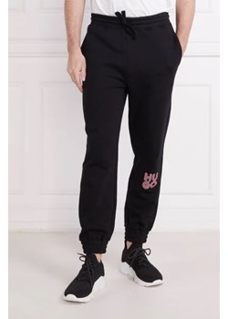 HUGO Spodnie dresowe Dajama | Regular Fit ze sklepu Gomez Fashion Store w kategorii Spodnie męskie - zdjęcie 172989018