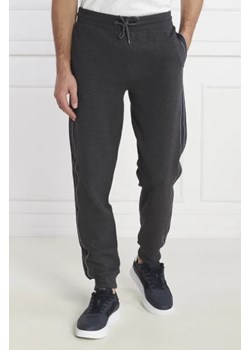 Tommy Hilfiger Spodnie dresowe | Regular Fit ze sklepu Gomez Fashion Store w kategorii Spodnie męskie - zdjęcie 172989799