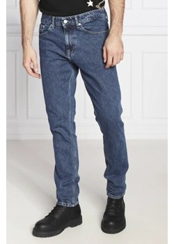 Tommy Jeans Jeansy AUSTIN | Slim Fit ze sklepu Gomez Fashion Store w kategorii Jeansy męskie - zdjęcie 172990449