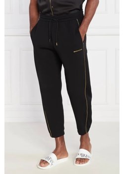 Emporio Armani Spodnie dresowe | Regular Fit ze sklepu Gomez Fashion Store w kategorii Spodnie męskie - zdjęcie 172990457