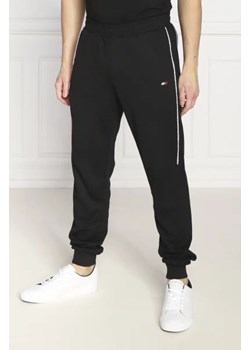 Tommy Sport Spodnie dresowe | Regular Fit ze sklepu Gomez Fashion Store w kategorii Spodnie męskie - zdjęcie 172990705