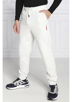 GUESS Spodnie dresowe Adam | Regular Fit ze sklepu Gomez Fashion Store w kategorii Spodnie męskie - zdjęcie 172994789