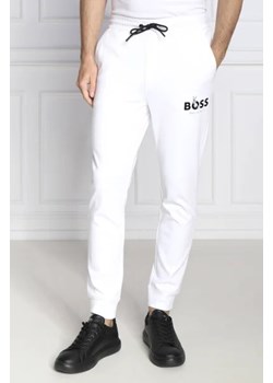 BOSS BLACK Spodnie dresowe BOSS X LOONEY TUNES Hare | Regular Fit ze sklepu Gomez Fashion Store w kategorii Spodnie męskie - zdjęcie 172995916