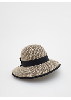 Reserved - Pleciony kapelusz z kokardą - beżowy ze sklepu Reserved w kategorii Kapelusze damskie - zdjęcie 172997567