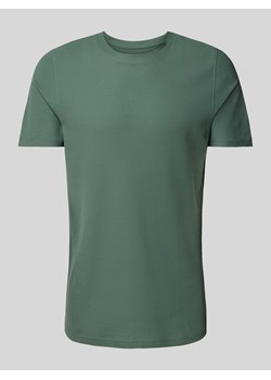 T-shirt z prążkowanym okrągłym dekoltem ze sklepu Peek&Cloppenburg  w kategorii T-shirty męskie - zdjęcie 173005209
