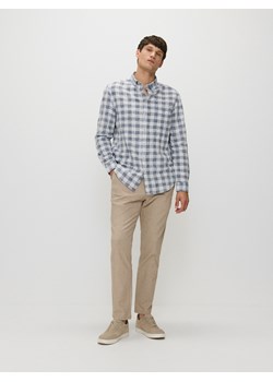 Reserved - Bawełniane spodnie chino - beżowy ze sklepu Reserved w kategorii Spodnie męskie - zdjęcie 173013136