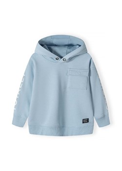 Chłopięca bluza dresowa z kapturem i kieszonką- błękitna ze sklepu 5.10.15 w kategorii Bluzy chłopięce - zdjęcie 173013277