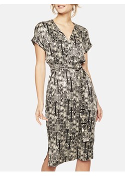 Lejąca sukienka w drobne romby z paskiem L'AF Kosandra ze sklepu Eye For Fashion w kategorii Sukienki - zdjęcie 173019558