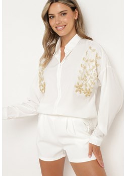 Biała Klasyczna Koszula z Aplikacjami Zapinana na Guziki Nestaluna ze sklepu Born2be Odzież w kategorii Koszule damskie - zdjęcie 173023665