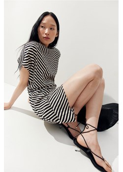 H & M - Taliowana sukienka - Beżowy ze sklepu H&M w kategorii Sukienki - zdjęcie 173032589