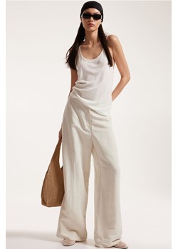 H & M - Spodnie z domieszką lnu - Beżowy ze sklepu H&M w kategorii Spodnie damskie - zdjęcie 173032685