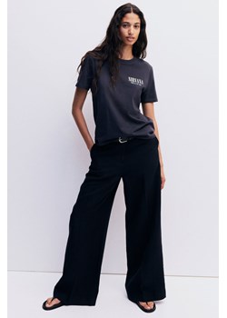 H & M - T-shirt z motywem - Szary ze sklepu H&M w kategorii Bluzki damskie - zdjęcie 173032809