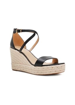 Michael Kors Skórzane koturny KAYLA WEDGE ze sklepu Gomez Fashion Store w kategorii Espadryle damskie - zdjęcie 173065188