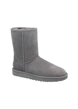 UGG Skórzane śniegowce W Classic Short II | z dodatkiem wełny ze sklepu Gomez Fashion Store w kategorii Śniegowce damskie - zdjęcie 173079226