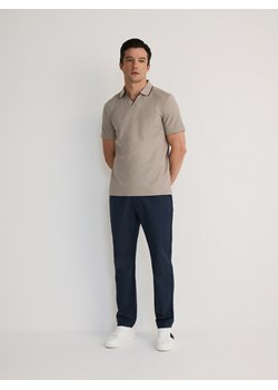 Reserved - Spodnie chino regular z dodatkiem lnu - niebieski ze sklepu Reserved w kategorii Spodnie męskie - zdjęcie 173117309