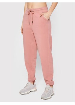 Brave Soul Spodnie dresowe LJB-69JUDE Różowy Regular Fit ze sklepu MODIVO w kategorii Spodnie damskie - zdjęcie 173119937