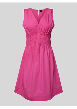 Sukienka o długości do kolan w jednolitym kolorze model ‘Dizzi’ ze sklepu Peek&Cloppenburg  w kategorii Sukienki - zdjęcie 173127897