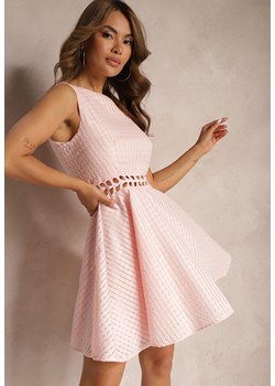 Różowa Rozkloszowana Sukienka Ażurową Talią bez Rękawów Vikasa ze sklepu Renee odzież w kategorii Sukienki - zdjęcie 173129259